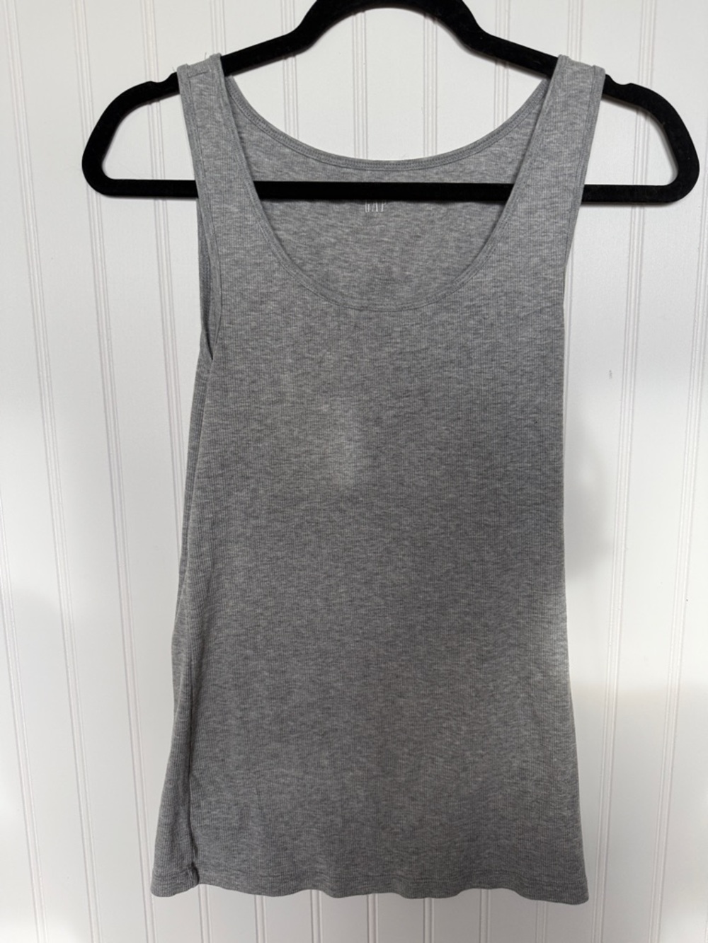 GAP Gray Scoop Neck Tank Top